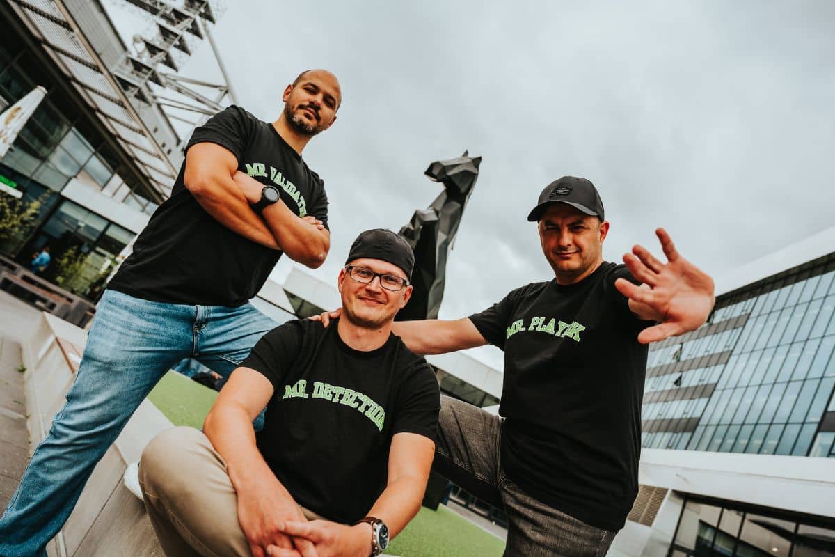 /api/files/54307b0a77464461a8e699501c9c1913